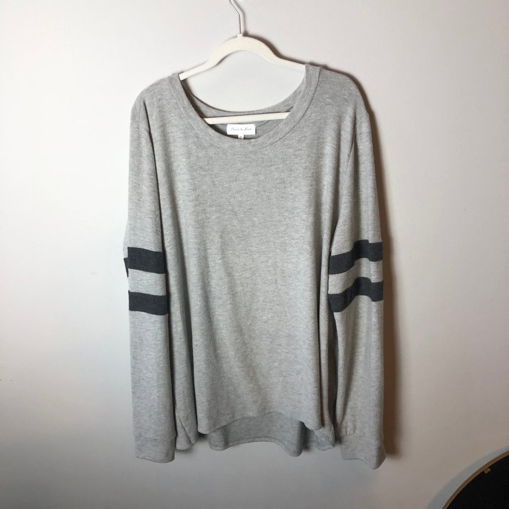 Forever 21 Plus size (3X) gray long sleeve top